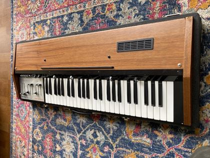 Hohner-String Melody 2 (Rebadged Logan)